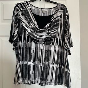 Plus size women’s blouse